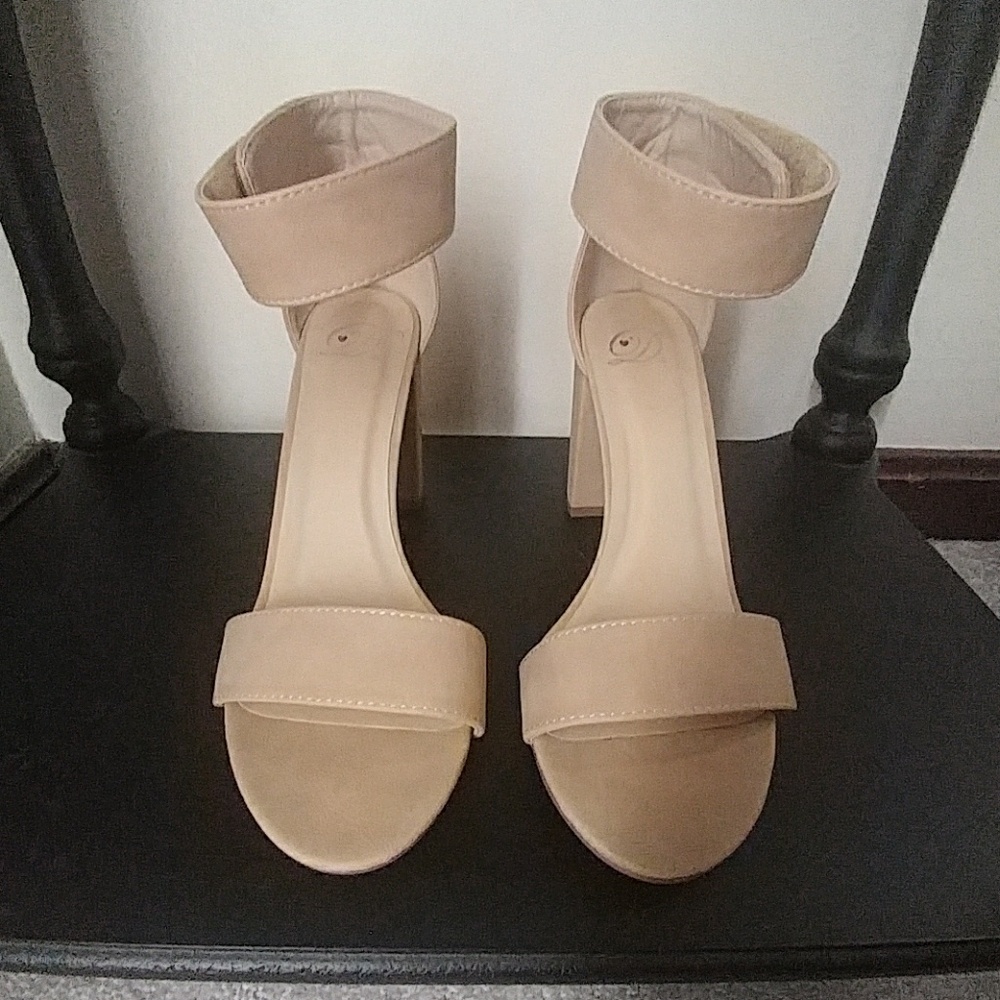 Velcro Block Pump